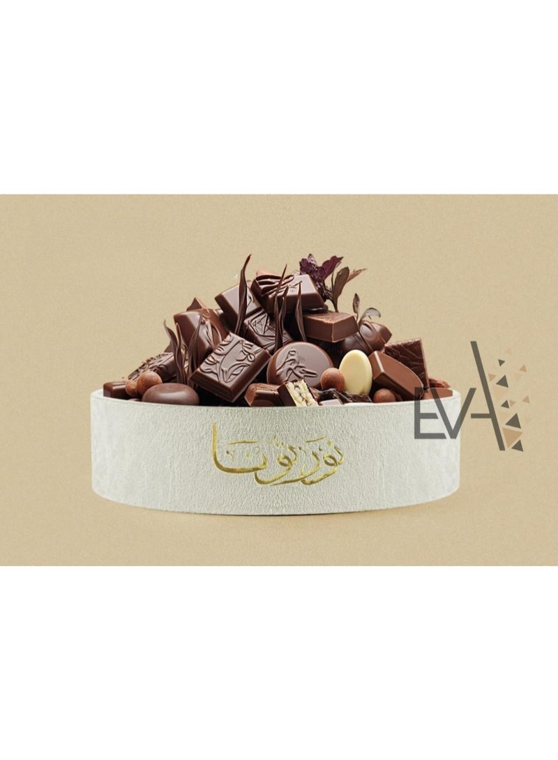 Eva Round Velvet Serving Tray for Chocolates and Sweets - Image 1